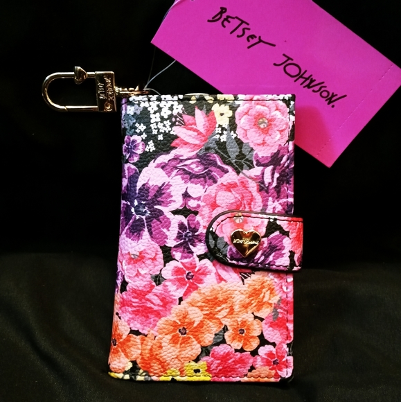 Betsey Johnson Handbags - Betsey Johnson Black Floral Card Case With Key Clip